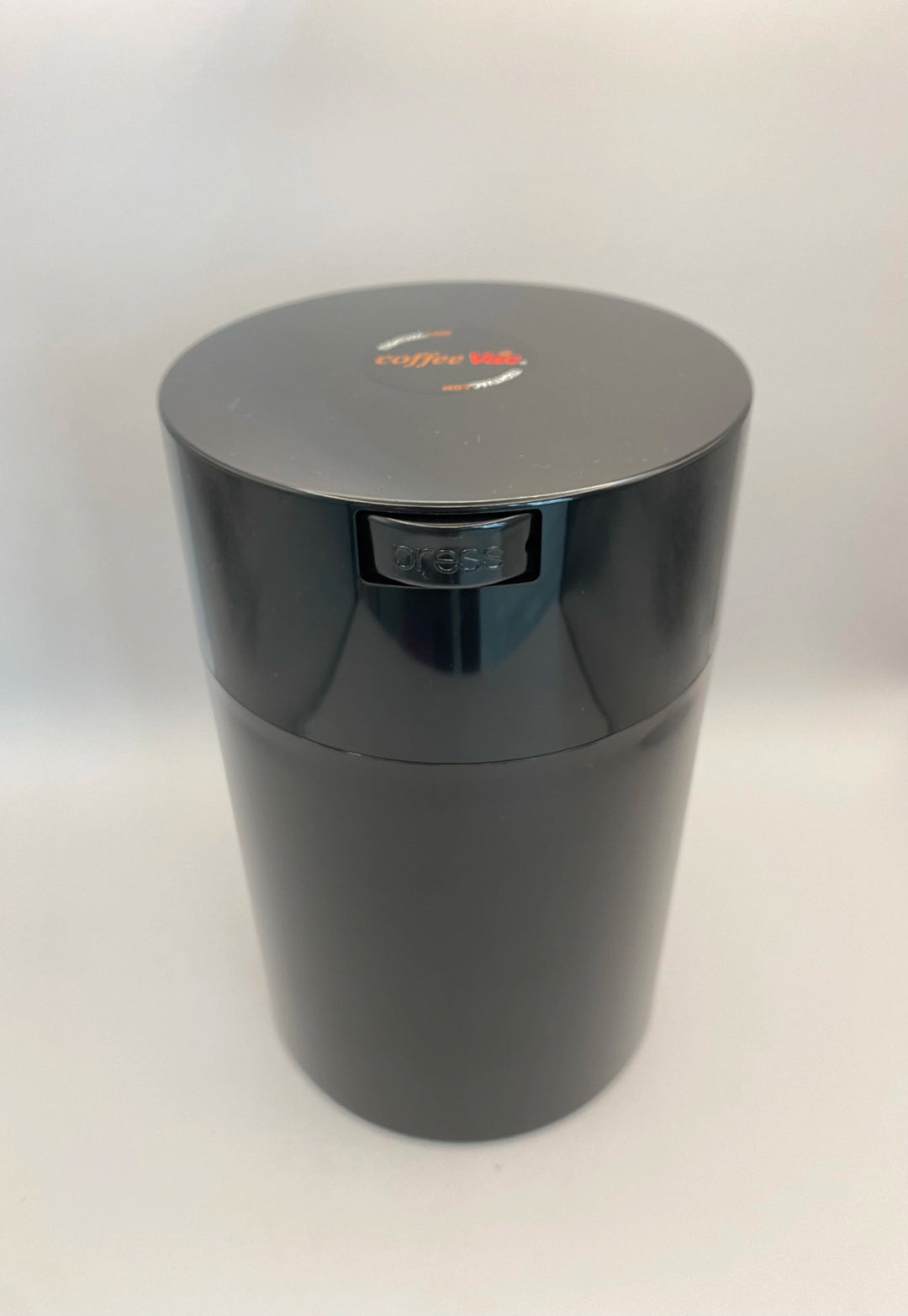 CoffeeVac 1.85L Airtight Coffee Container - TightVac Europe - The eassiest storage solutions