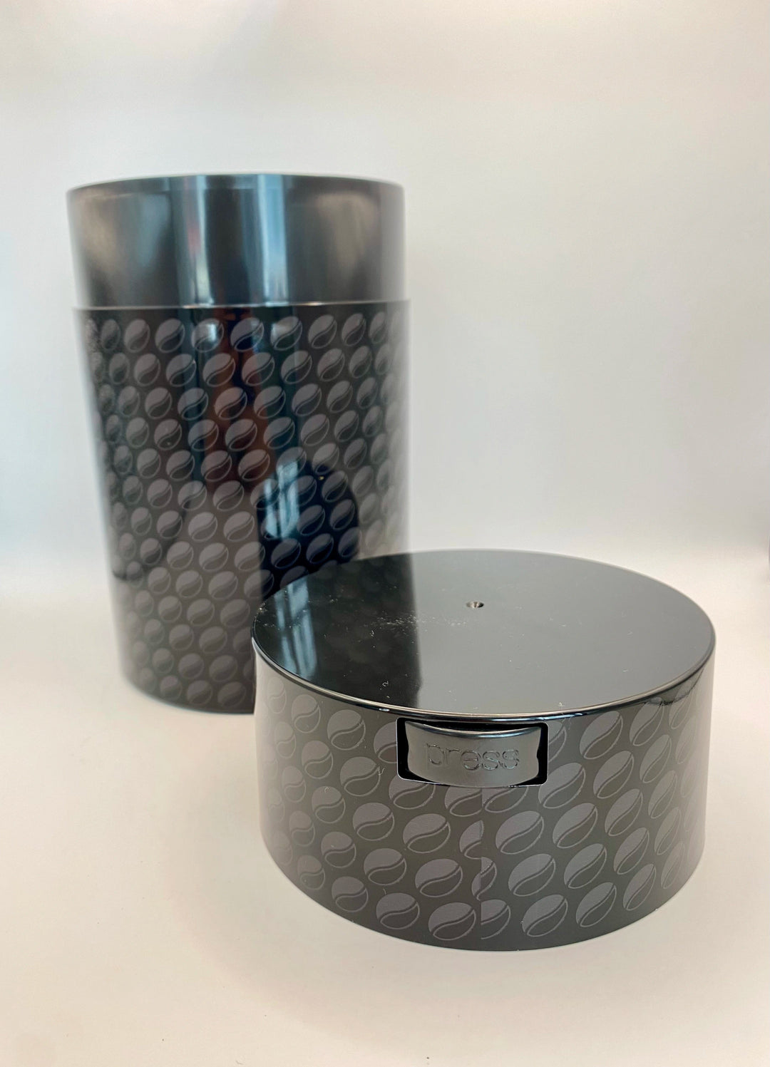 Coffeevac Airtight Coffee Container 1.85L / Solid / Black & Beans - TightVac Europe - The eassiest storage solutions