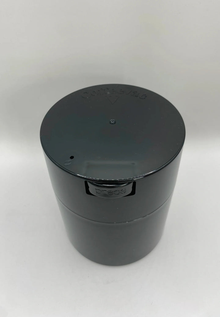 Coffeevac V Airtight Coffee Container / 0.8L / 250g / Solid / Black - TightVac Europe - The eassiest storage solutions