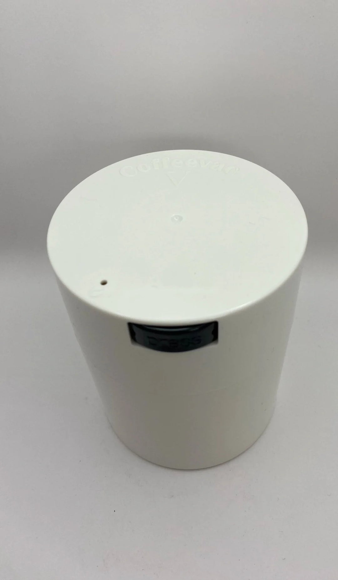 Coffeevac V Airtight Coffee Container / 0.8L / 250g / Solid / White - TightVac Europe - The eassiest storage solutions
