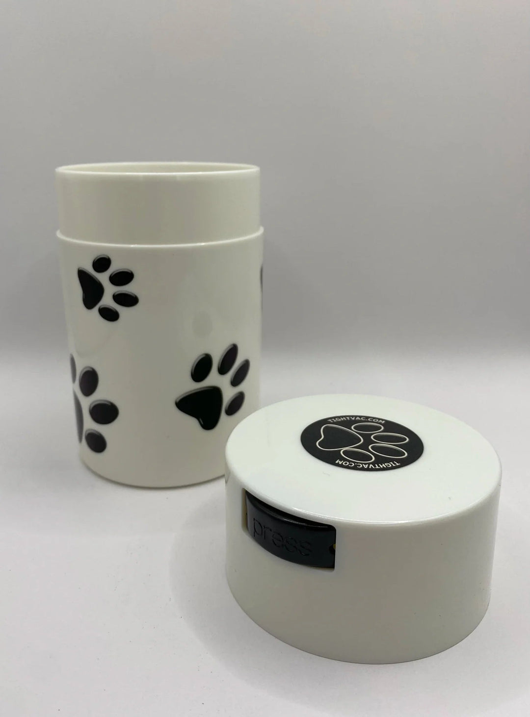 PawVac Airtight & Smell - proof Container 0.57L - TightVac Europe - The eassiest storage solutions
