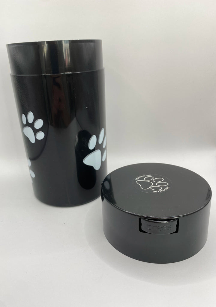 PawVac Smell - Proof Pet Food Container / 1.3 L / Solid Black Cap Paw Design - TightVac Europe - The eassiest storage solutions