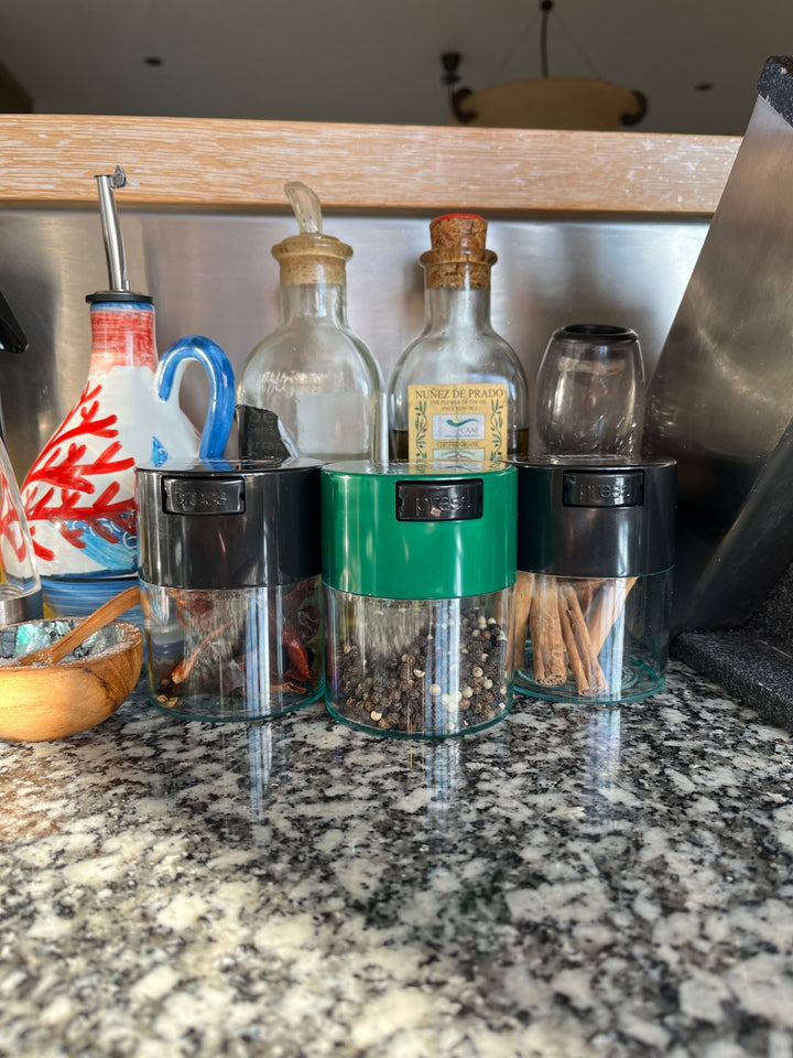 Tightvac Airtight Container 0.29L - TightVac Europe - The eassiest storage solutions
