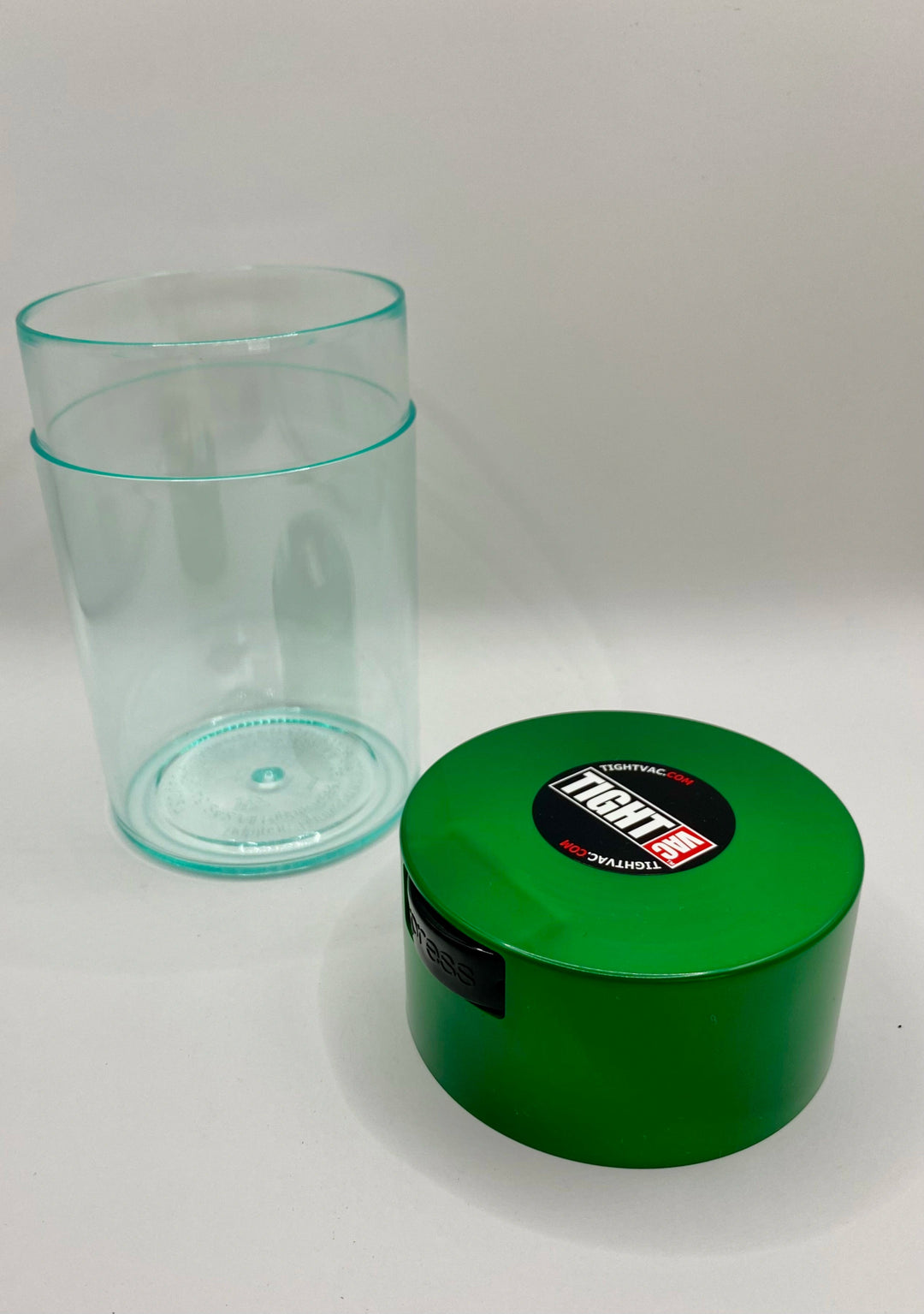 Tightvac Airtight Container / 0,57L / 150g / Clear / Dark Green - TightVac Europe - The eassiest storage solutions