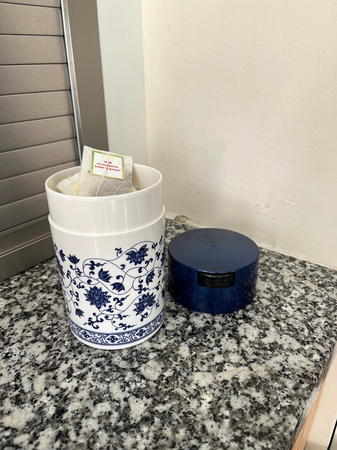 Tightvac Airtight Container 0,57L - TightVac Europe - The eassiest storage solutions