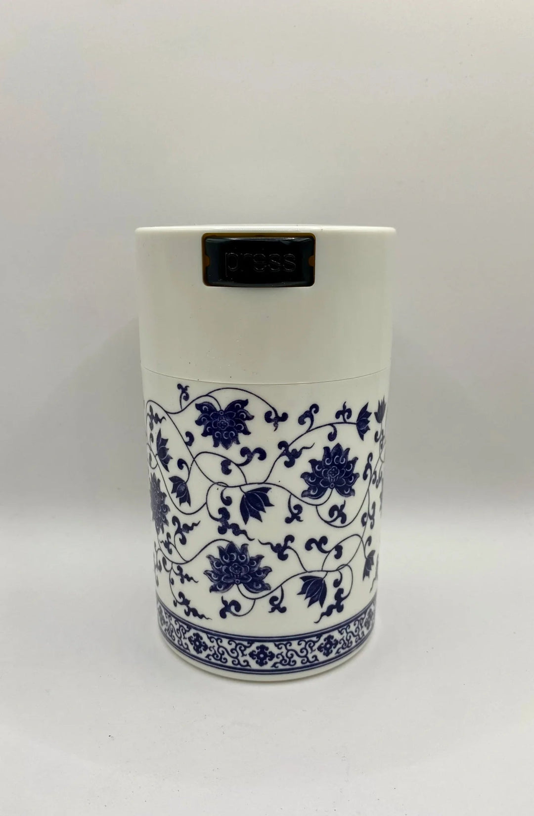 Tightvac Airtight Container 0,57L - TightVac Europe - The eassiest storage solutions