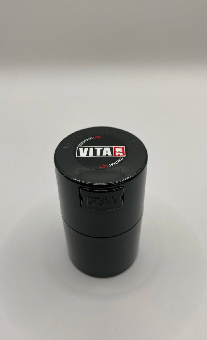 Vitavac Airtight Container / 0,06L / 20g / Solid / Black - TightVac Europe - The eassiest storage solutions